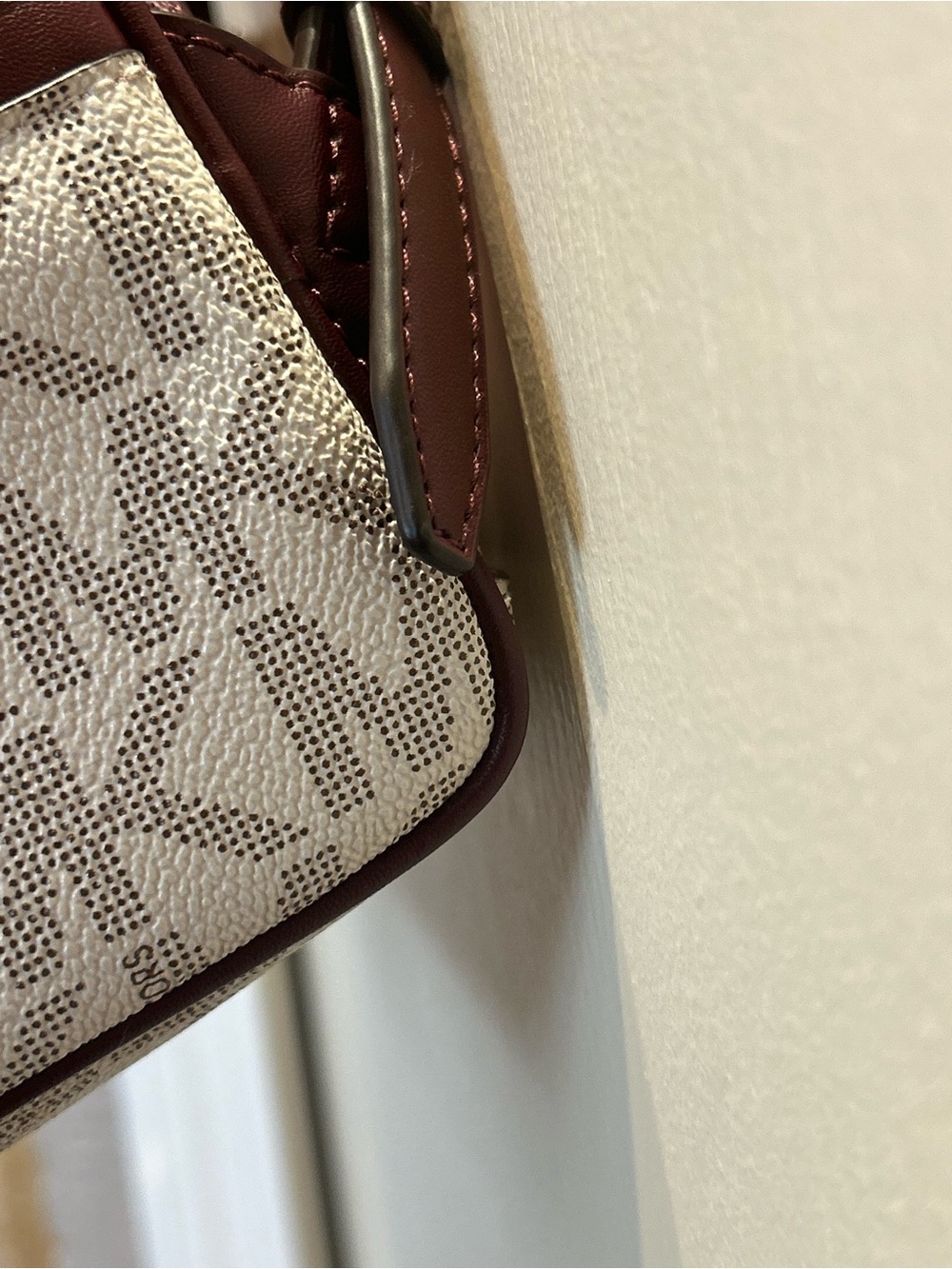 Michael Kors Rhea Medium Color-Block Signature Logo Backpack - Picture 10 of 16